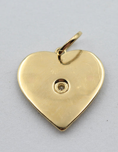 FLUTED HEART CHARM