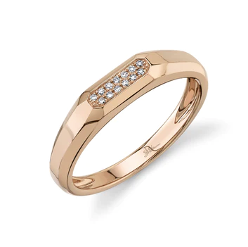 DIAMOND SIGNET BAND